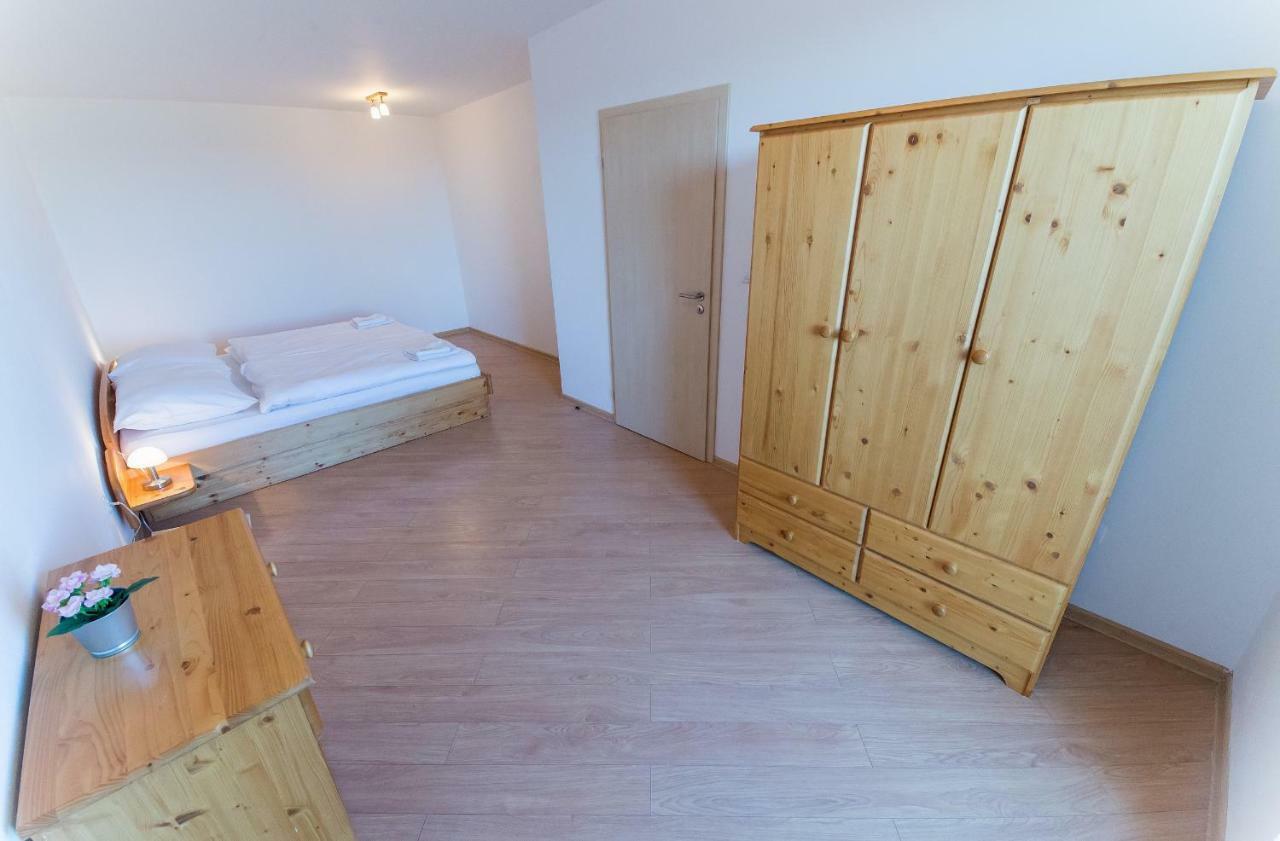 Apartman Mokra Luka Trebon Apartment Екстериор снимка